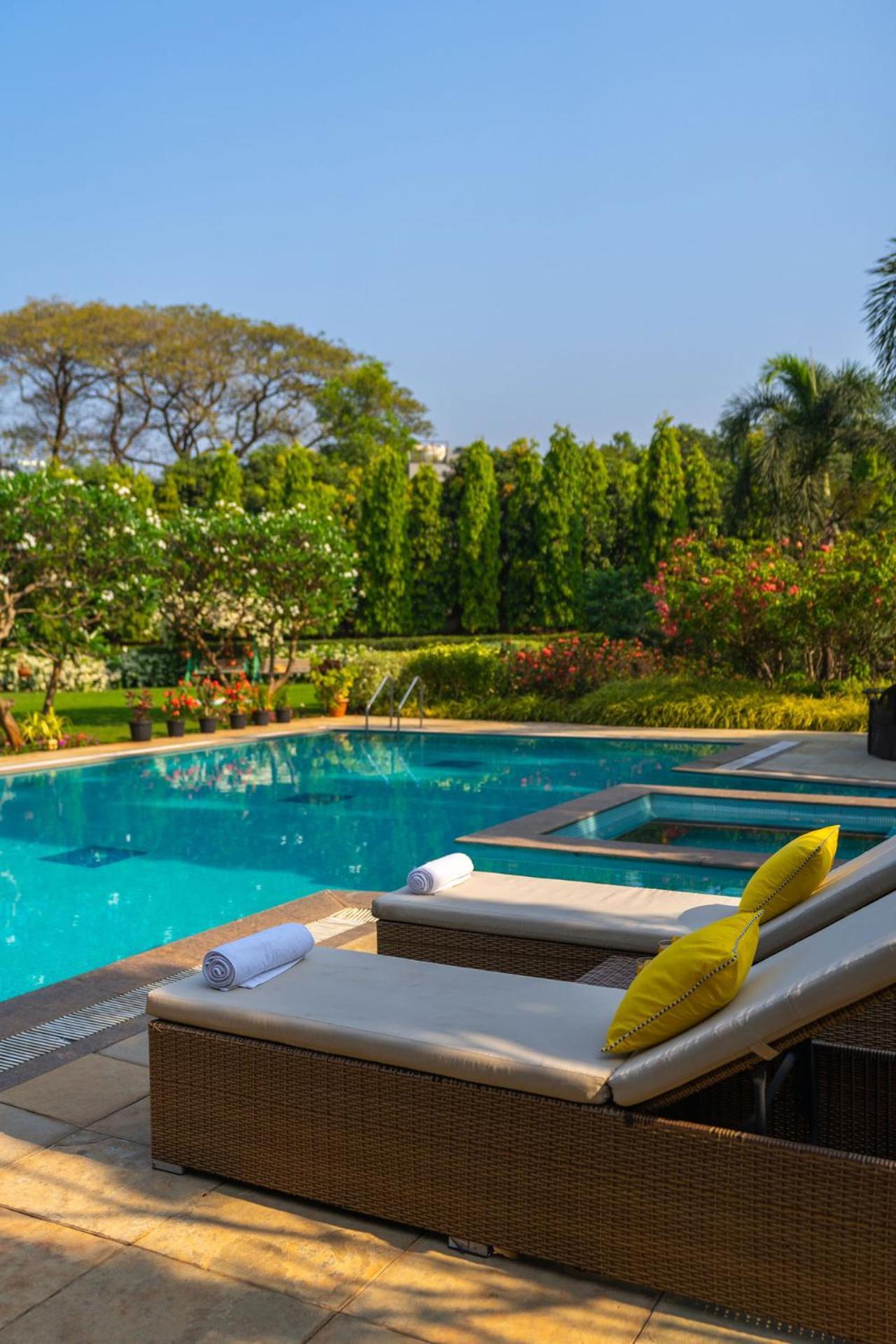 Stayvista At Moksh Villa - Bbq & Jacuzzi Alibaug Eksteriør bilde